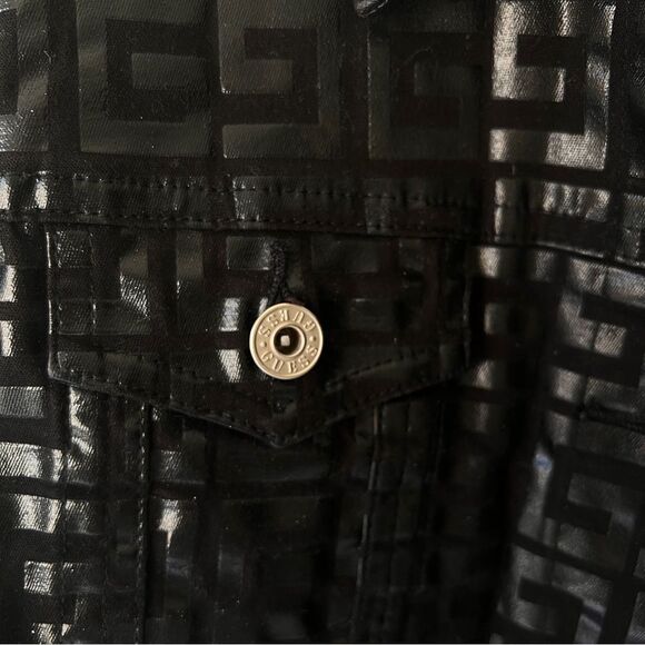 *RARE Vintage* Guess Jeans Black Jean Jacket, size: large - Picture 5 of 7
